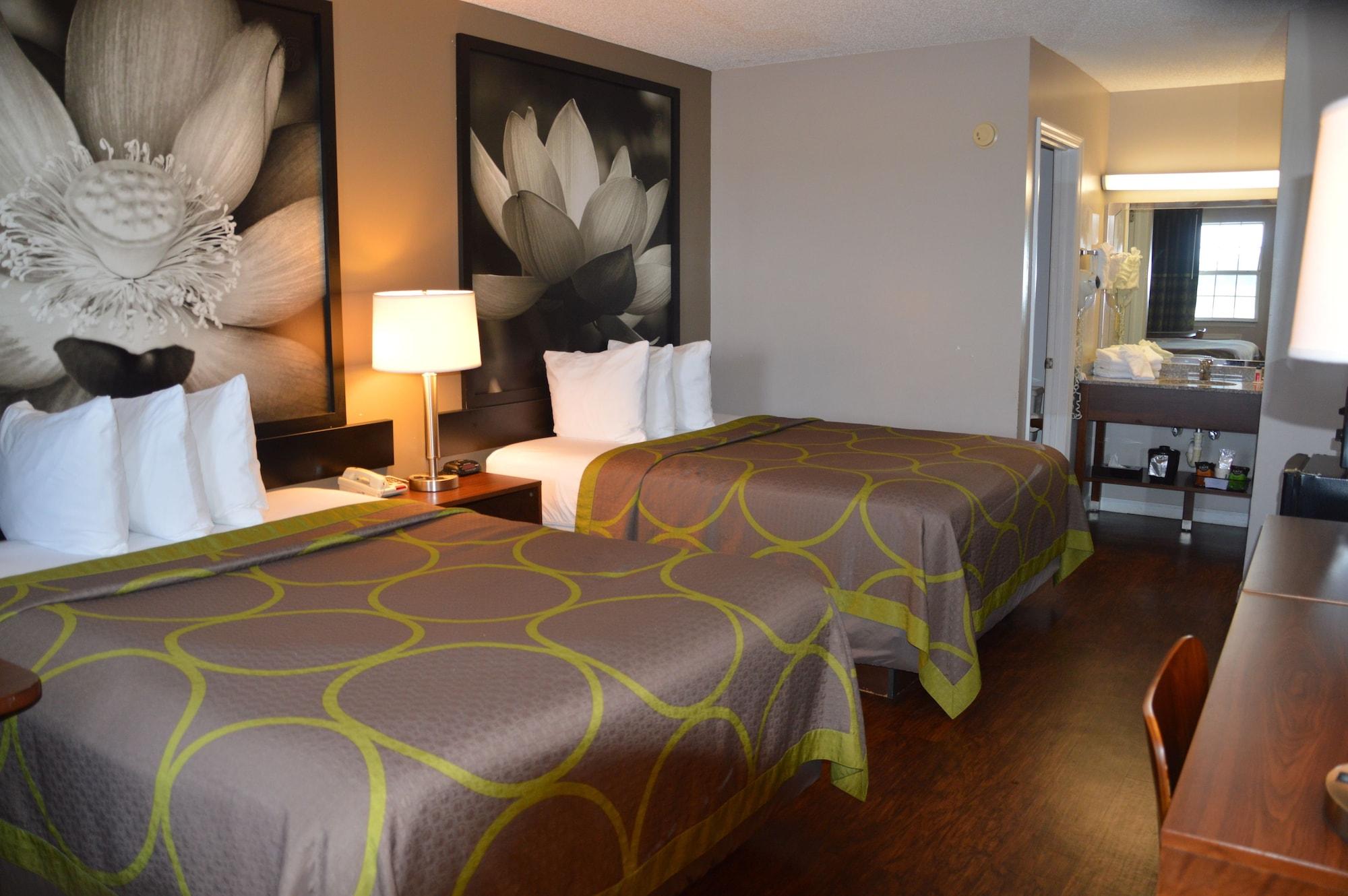 ซูเปอร์ 8 บาย วินด์แฮม เมดิสัน Hotel ภายนอก รูปภาพ