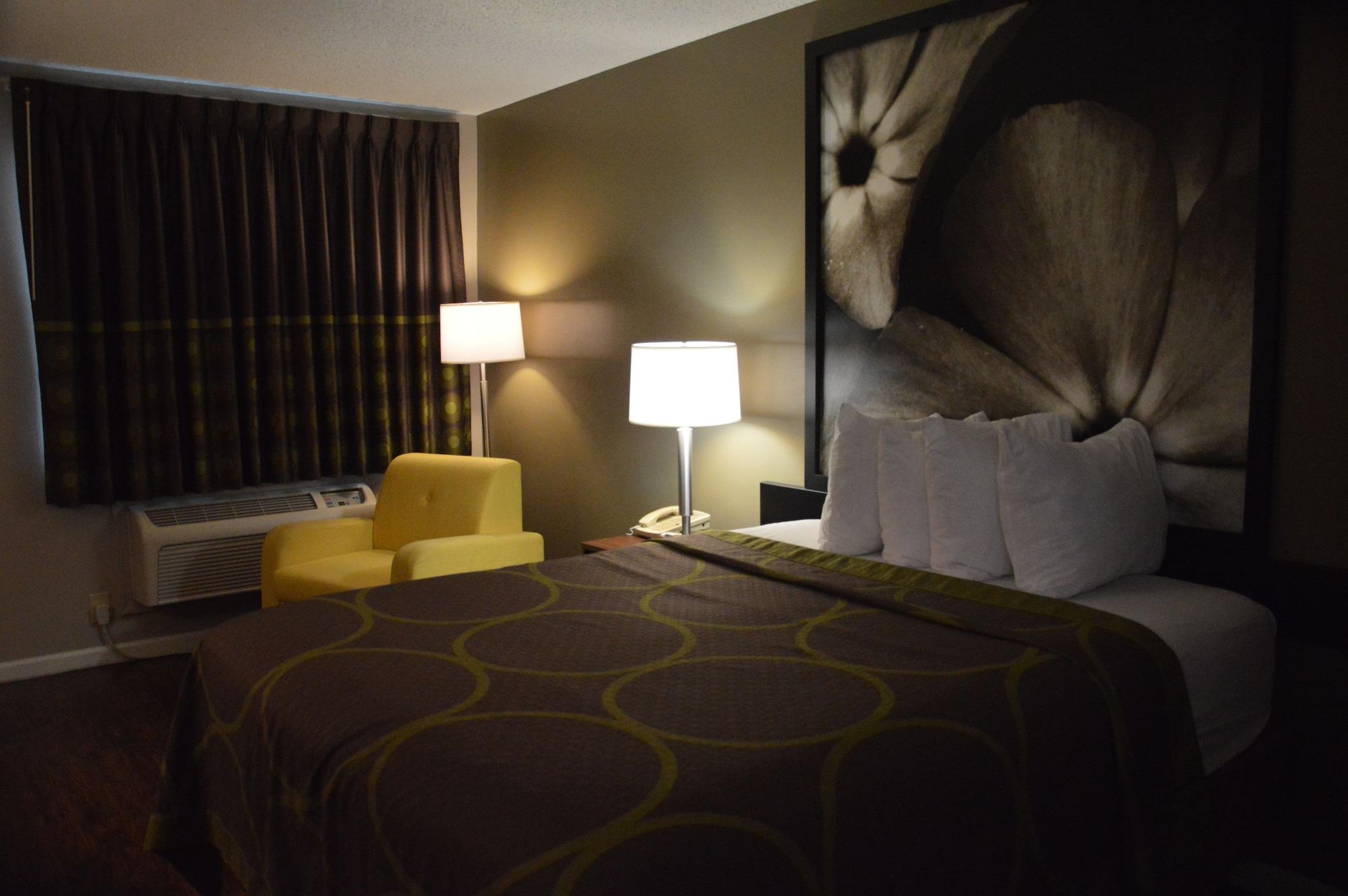ซูเปอร์ 8 บาย วินด์แฮม เมดิสัน Hotel ภายนอก รูปภาพ