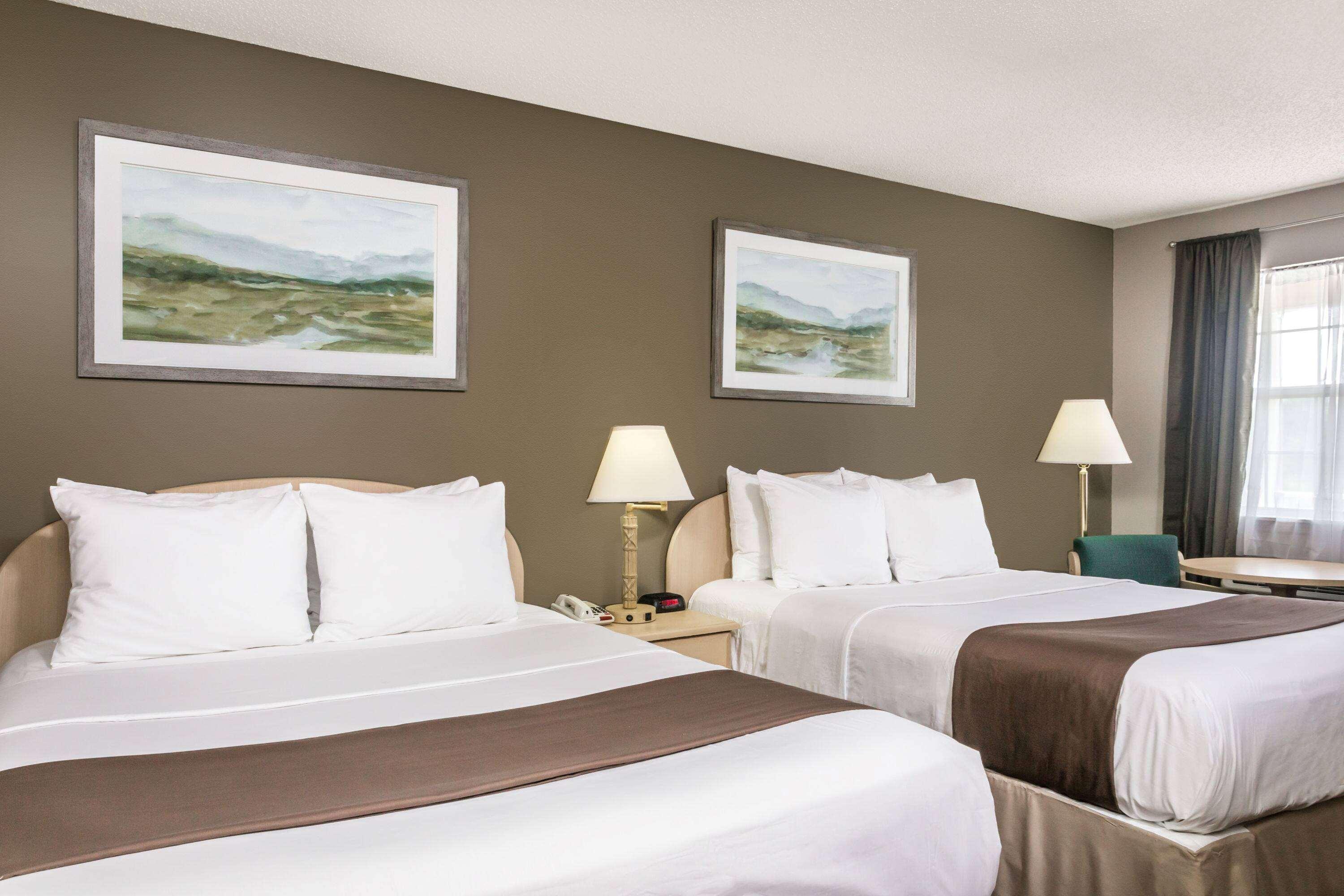 ซูเปอร์ 8 บาย วินด์แฮม เมดิสัน Hotel ภายนอก รูปภาพ