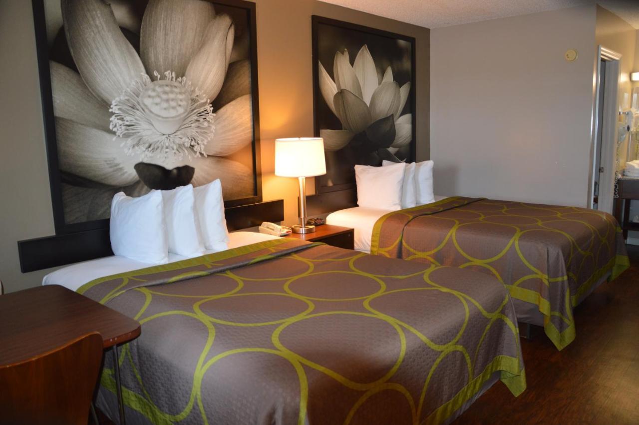 ซูเปอร์ 8 บาย วินด์แฮม เมดิสัน Hotel ภายนอก รูปภาพ